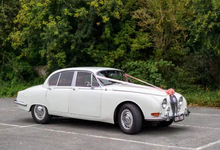 Manor House Hotel wedding - elegant hotel wedding venue in West Auckland, County Durham